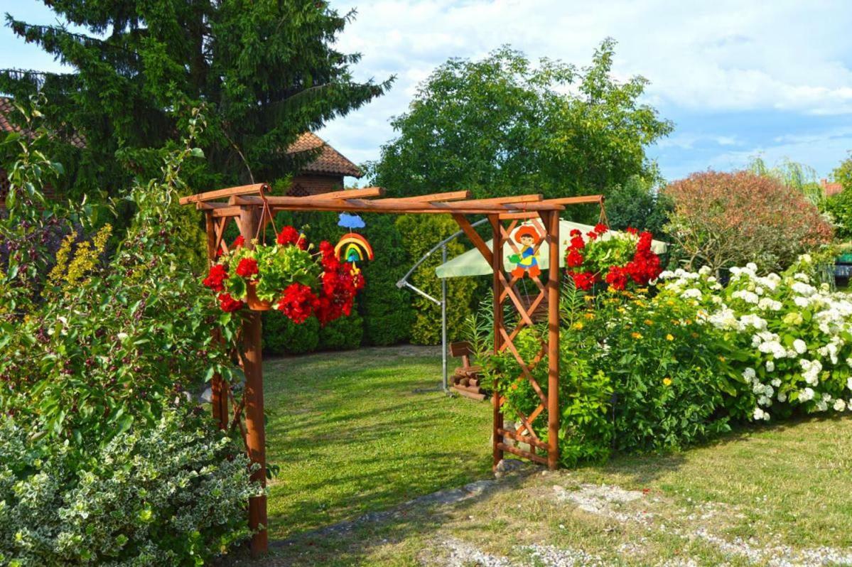 Gosciniec Galkowo Guest House Exterior foto